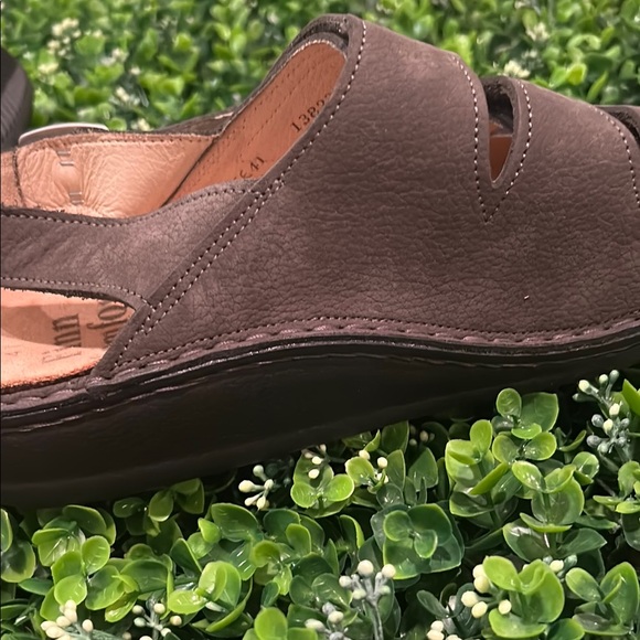 Finn Comfort Brown Sandals with Adjustable Straps main image 6